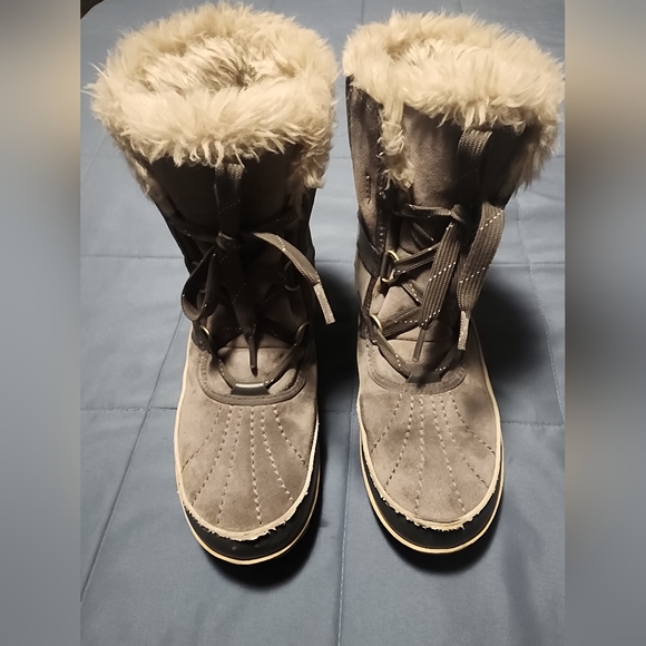 Sorel Shoes - Sorel